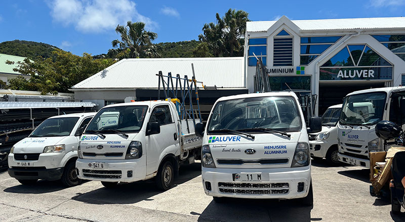 Aluver Saint-Barthélémy - Nos moyens de transport et de levage